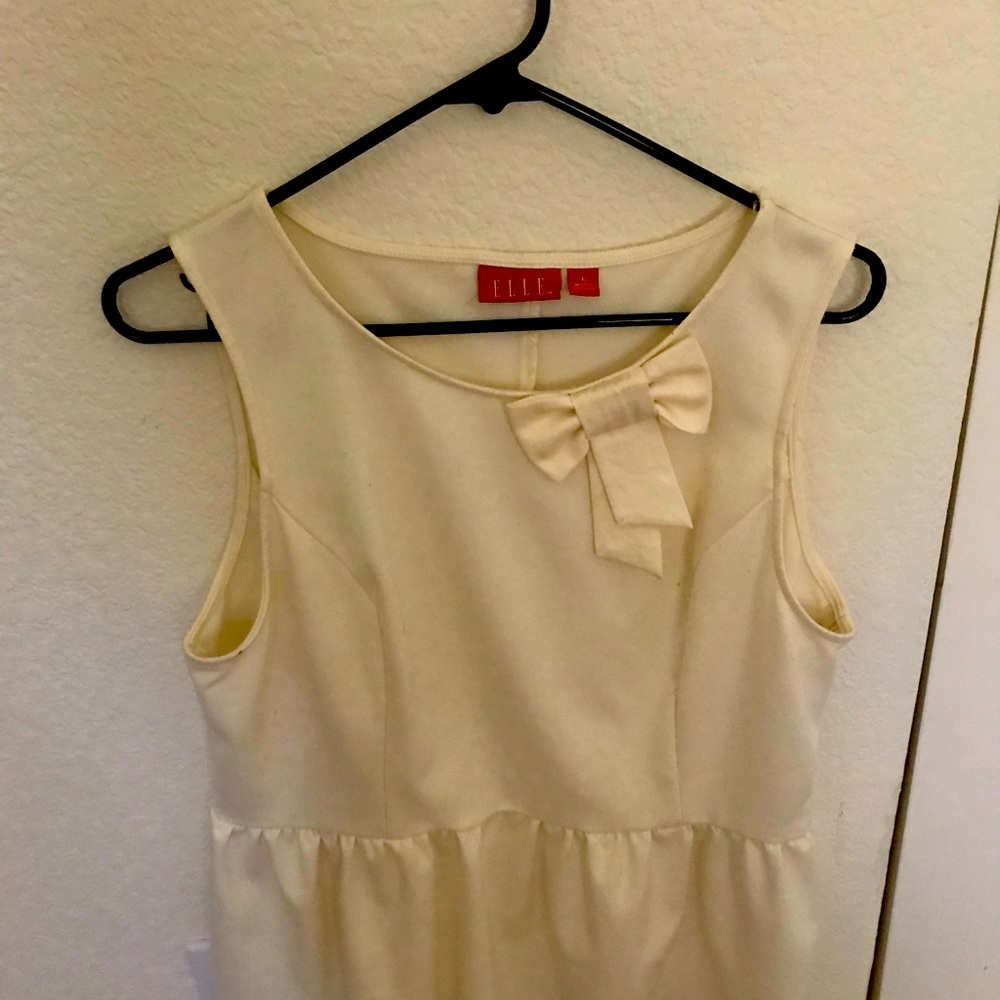 Sleeveless poplin shirt